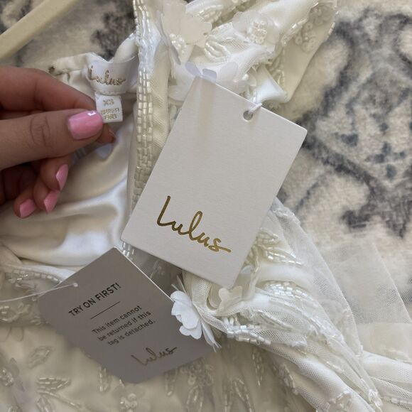 Lulus Extraordinary Glamour 3D Floral Beaded Backless Maxi Wedding Dress Size XS - Picture 6 of 11